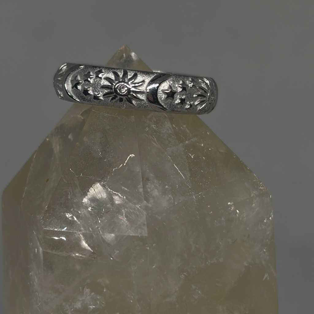 18k White Gold P Sun, Stars, And Moons Ring With Cz’s